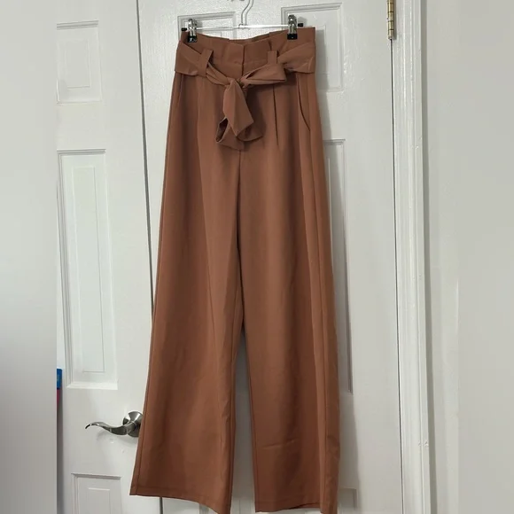 Petal & Pup
Kieran Tie Waist Wide - Picture 8 of 10